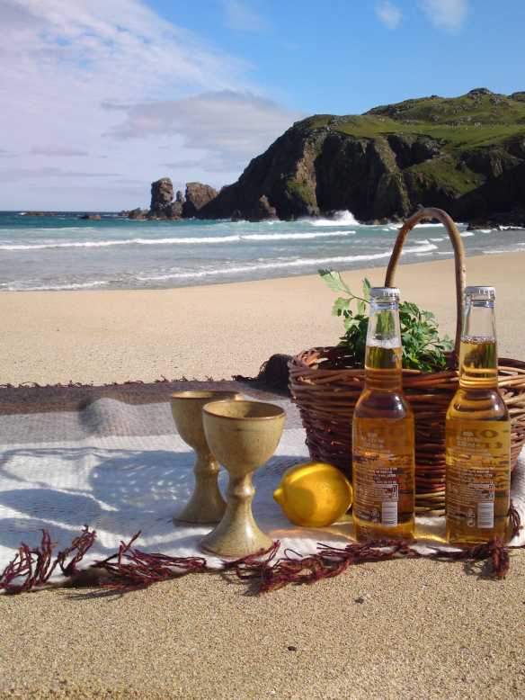 Picnic hamper close up
