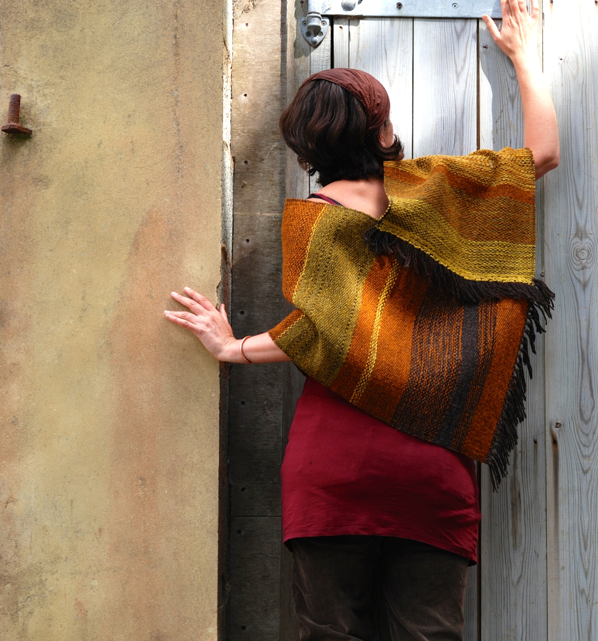 Rust Jacob poncho 2a