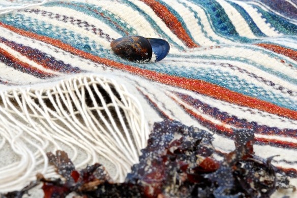 Bladderwrack rugwreck wallhanging for sale at www.etsy.com/uk/listing/629330975